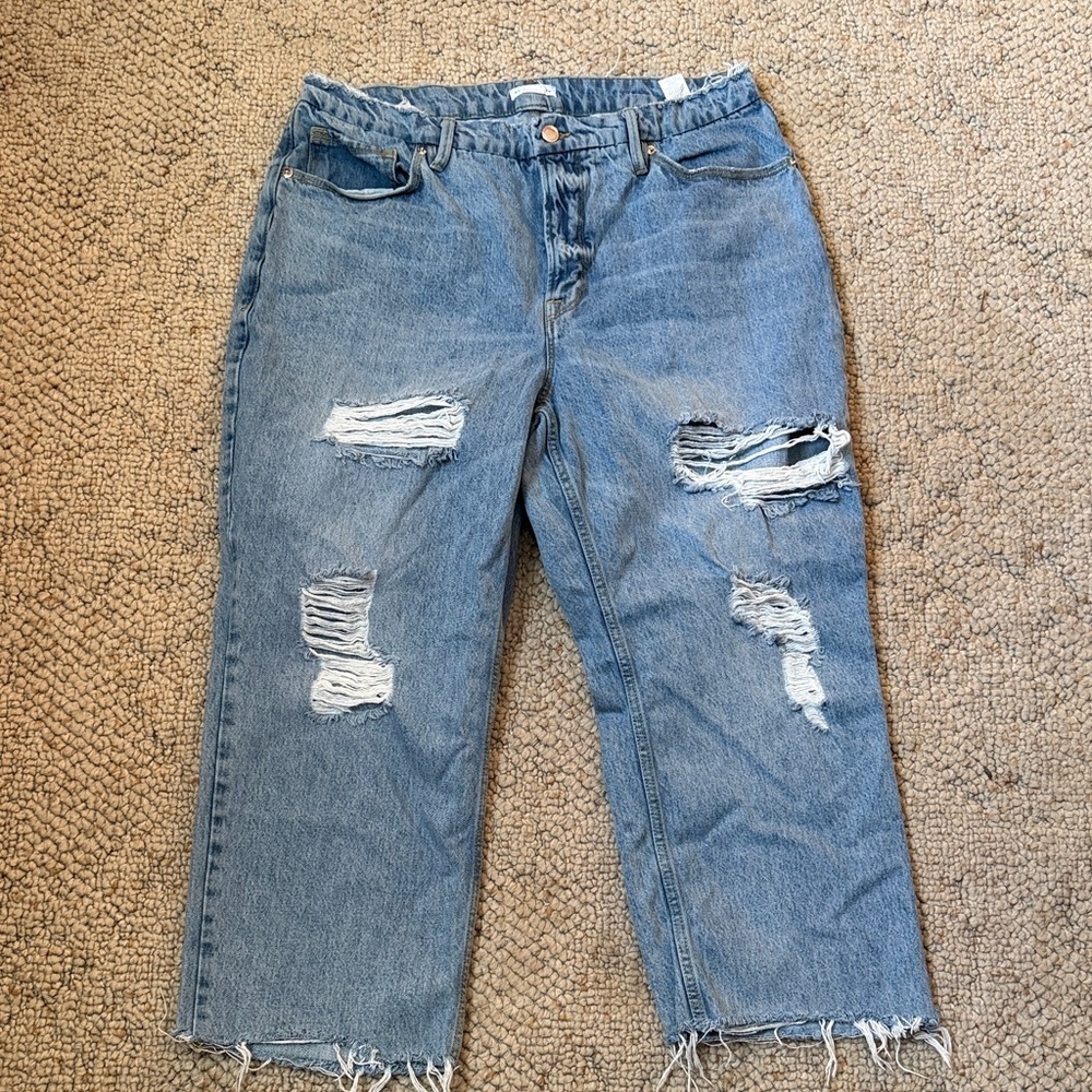 Good American Ripped Ankle Jeans in Light Blue